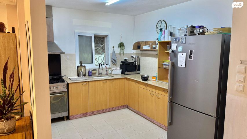 דירת גן, דרך אפרתה 7, אריאל