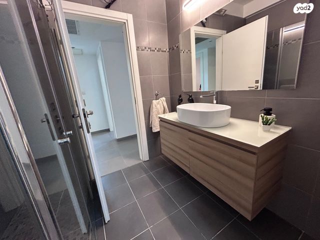 דירה, שדרות ששת הימים 14, מרכז, כפר סבא