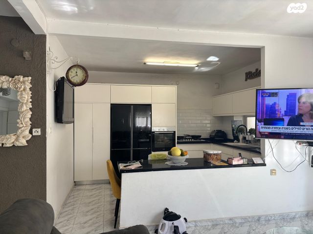 דו משפחתי, בית אליעזר, חדרה