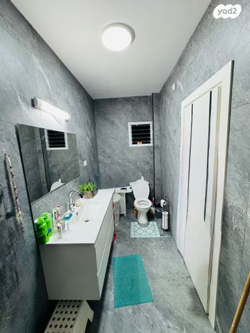 דירה, השדה, רמז, מערב ותיק, ראשון לציון