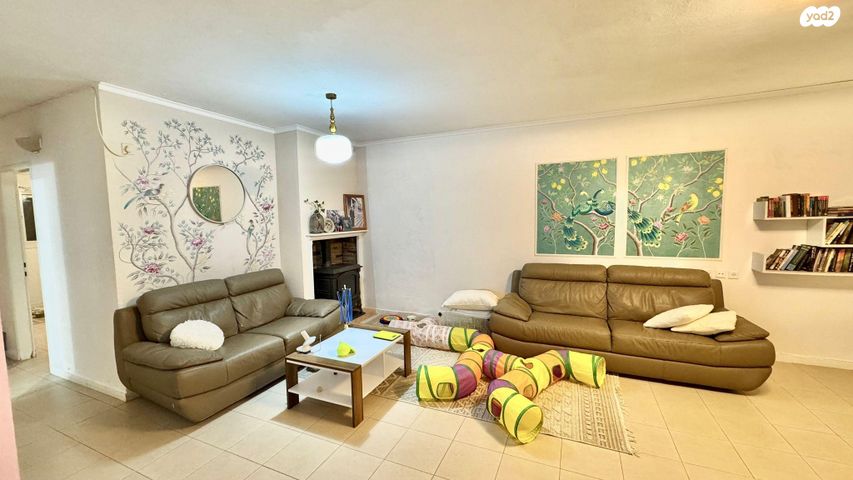 דירת גן, דרך אפרתה 7, אריאל