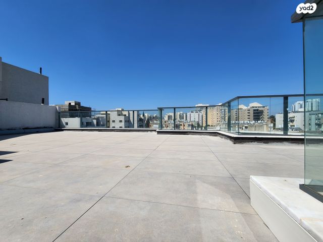 גג/ פנטהאוז, רביבים, גני ראשון, ראשון לציון