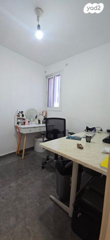 דירה, הפרדס 27, תל גיבורים, חולון