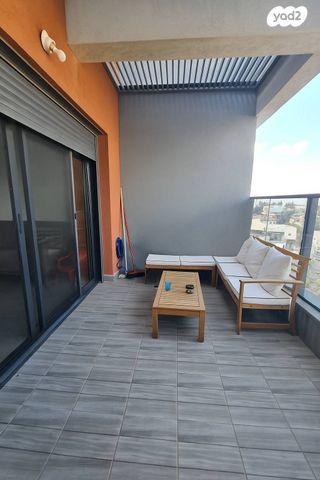 דירה, התדהר, יערת העמק, מגדל העמק