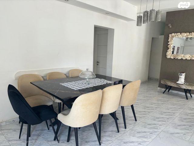 דו משפחתי, בית אליעזר, חדרה