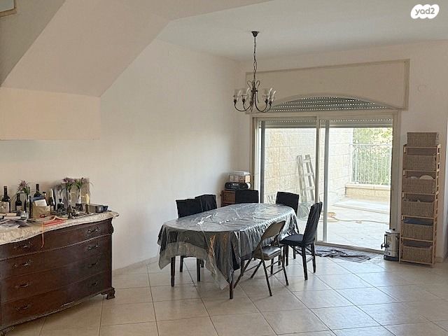 בית פרטי/ קוטג', גדעון האוזנר, הולילנד, ירושלים