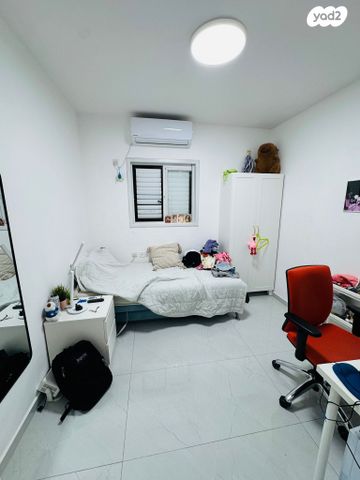 דירה, השדה, רמז, מערב ותיק, ראשון לציון