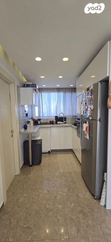 דירה, הפרדס 27, תל גיבורים, חולון