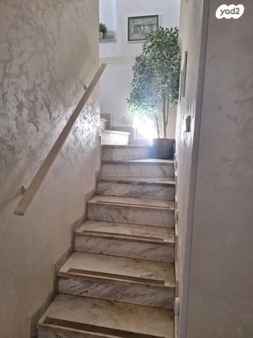 דופלקס, אשכולות, כרמיאל