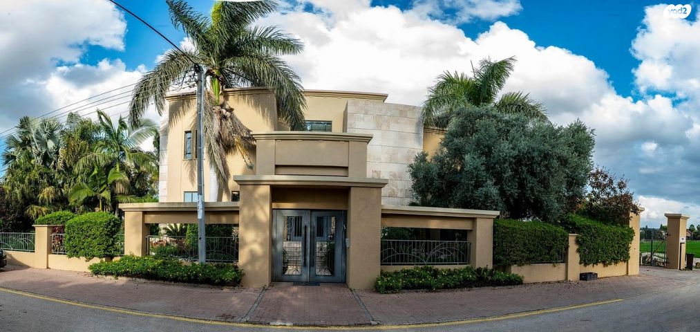 משק חקלאי/ נחלה, העקרונים 49, ביצרון, ביצרון