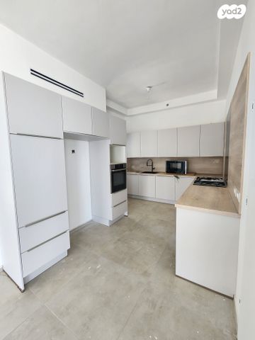 גג/ פנטהאוז, רביבים, גני ראשון, ראשון לציון