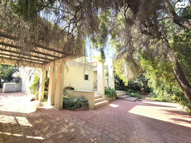 בית פרטי/ קוטג', ביצרון