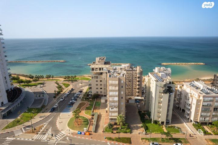 דירה, שדרות ז'בוטינסקי 46, מרכז העיר דרום, נתניה