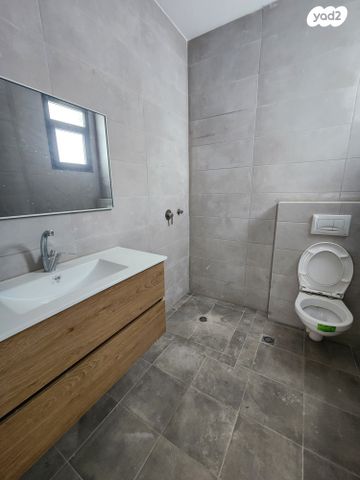 גג/ פנטהאוז, רביבים, גני ראשון, ראשון לציון