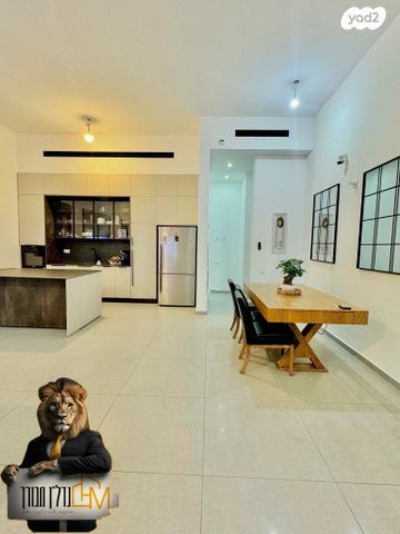 דירת גן, אריאל שרון 1, נווה שרון / שער העיר, נתיבות