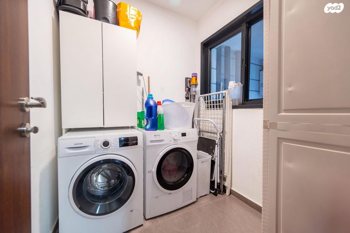 דירה, מרים הנביאה, פסגות אפק, ראש העין