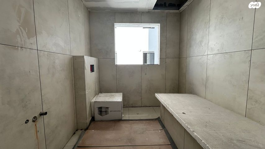 דירה, בורוכוב, גבעתיים