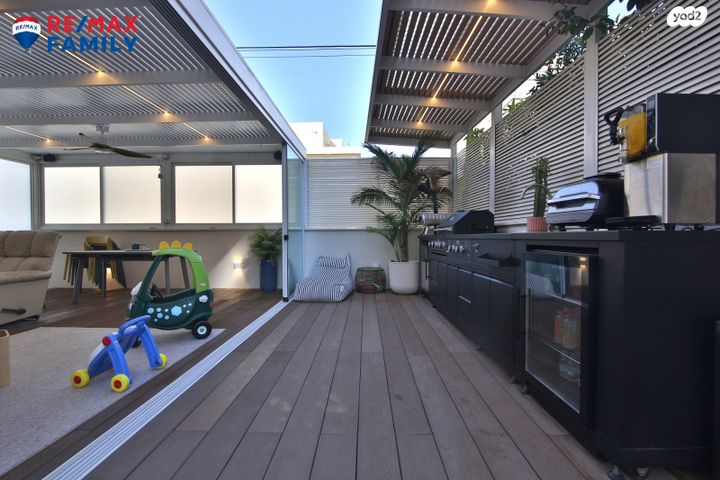 דירת גן, ברק 33, מוצקין הותיקה, קרית מוצקין