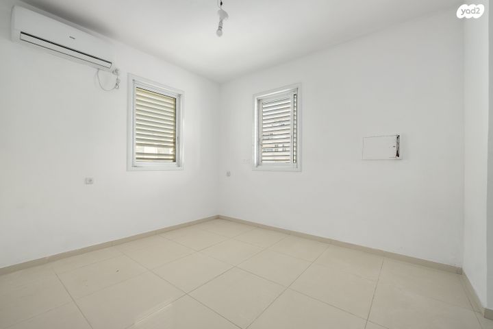 דירה, שדרות ז'בוטינסקי 46, מרכז העיר דרום, נתניה