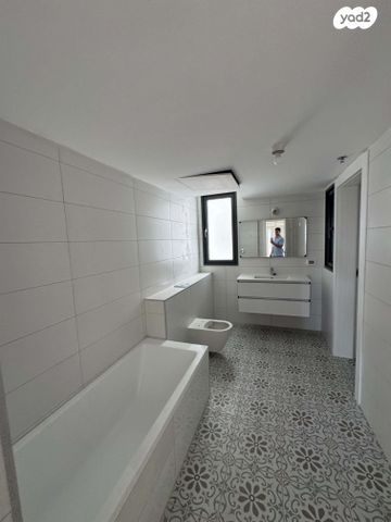 דירה, פארק העסקים האלף, ראשון לציון