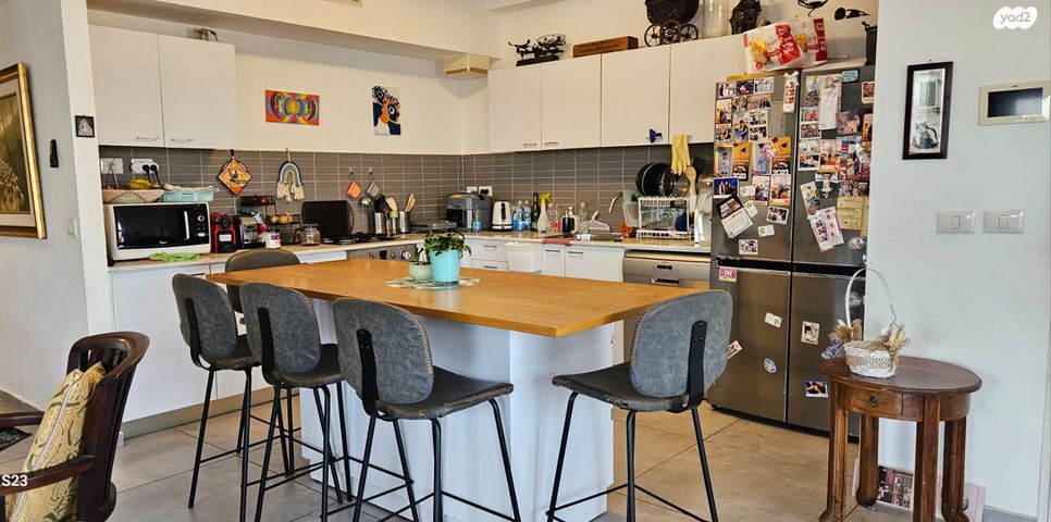 דירה, הגנים, נווה גן, רמת השרון