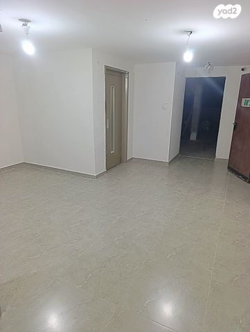 דירה, מכבי, מרכז מערבי, נס ציונה