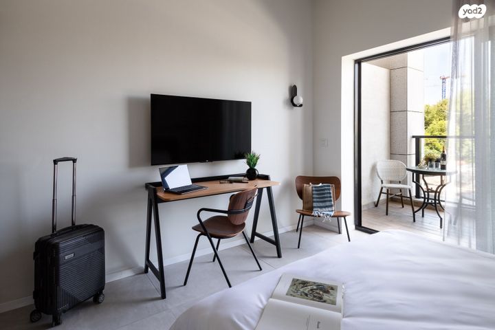 סאבלט, הקוממיות, דרום חדש, פארק הים, בת ים