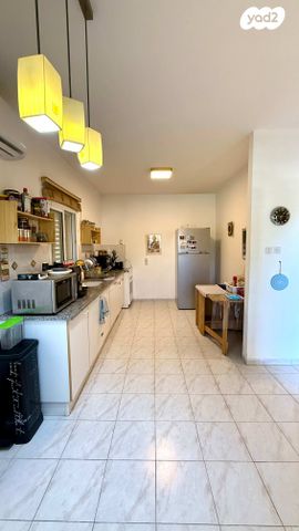 דו משפחתי, קצרין