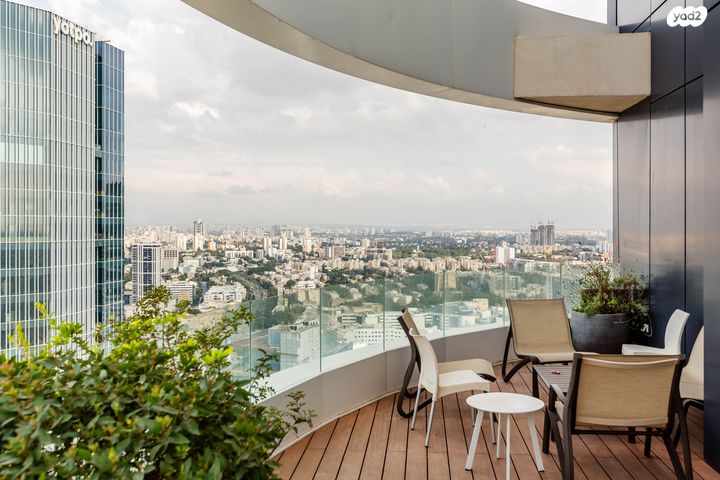 גג/ פנטהאוז, ישראל טל, תל אביב יפו