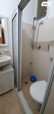 דירה, הפרחים, אשכול, כרמיאל