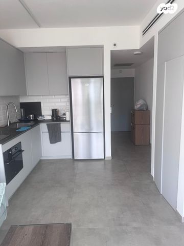 דירה, הרב אוורבוך, הדר, רמת השרון