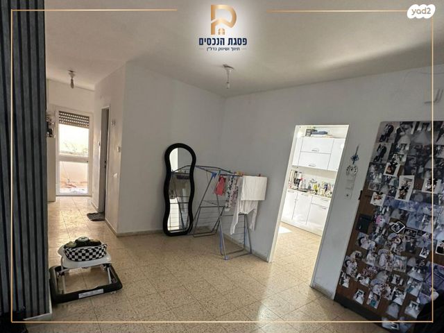 דירה, חיים פזנר, פסגת זאב, ירושלים