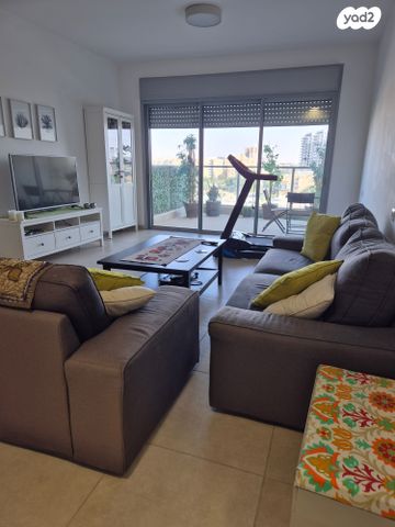 דירה, יצחק רגר 55, שכונה ב', באר שבע