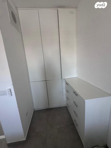 דירה, הרב אוורבוך, הדר, רמת השרון