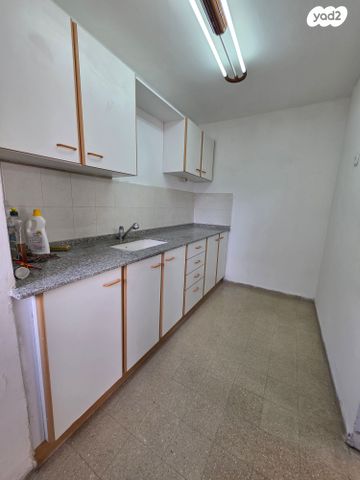 שדרות יוספטל 2