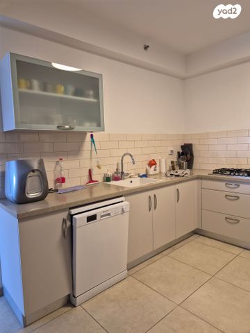 דירה, יצחק רגר 55, שכונה ב', באר שבע