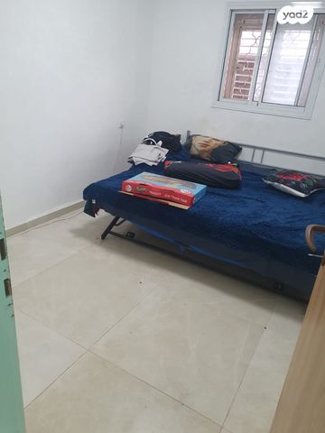 דירת גן, גיבורי סיני, עכו