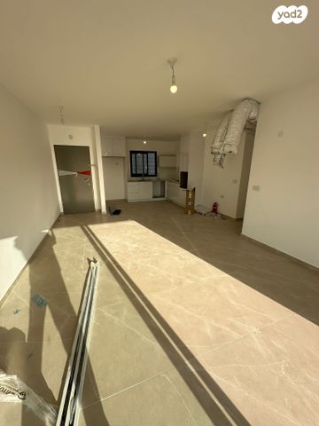 דירה, כרמי הנדיב, אחוזת רוטנר, קרית מלאכי