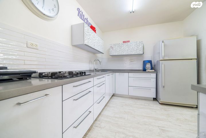 דירה, פתח תקווה