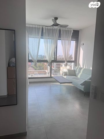 דירה, הרב אוורבוך, הדר, רמת השרון