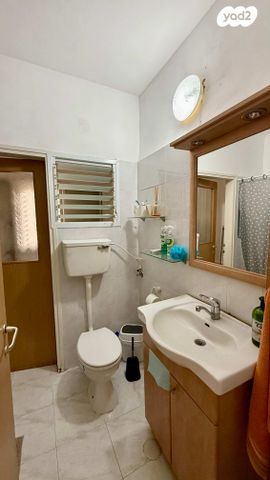 דו משפחתי, קצרין