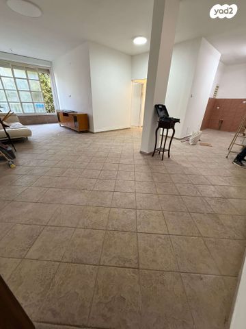 דירה, מקס שטיינמץ 15, עיר, מרכז העיר, נהריה