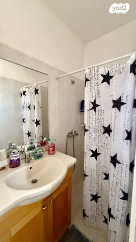 דו משפחתי, קצרין