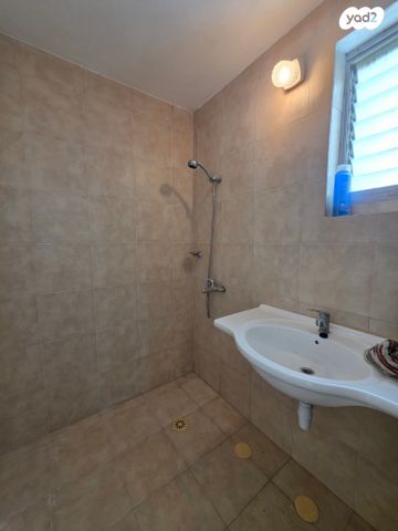 דירה, שדרות יוספטל 2, בן גוריון, קרית אתא