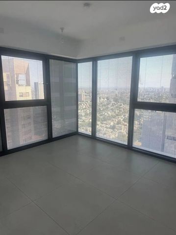 דירה, תוצרת הארץ, נחלת יצחק, תל אביב יפו