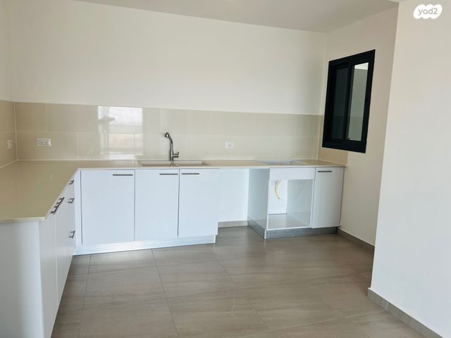 הרב שלום שבזי 