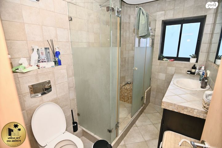 יחידת דיור, משה הדדי, סקיה, אור יהודה