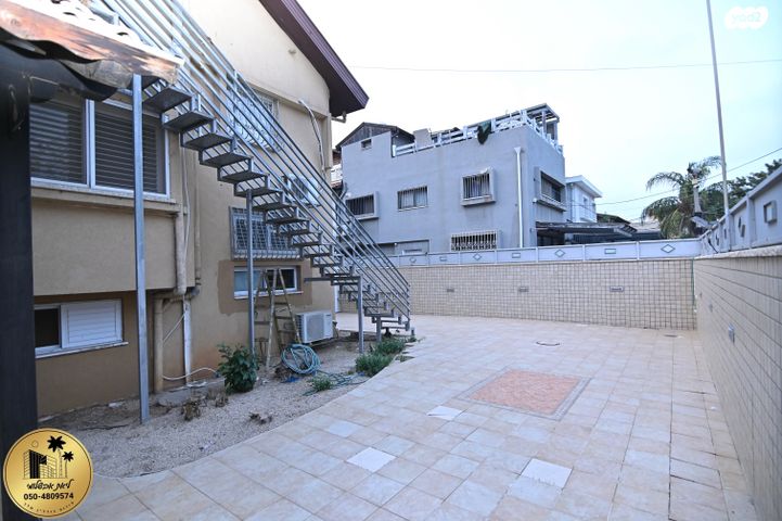 יחידת דיור, משה הדדי, סקיה, אור יהודה