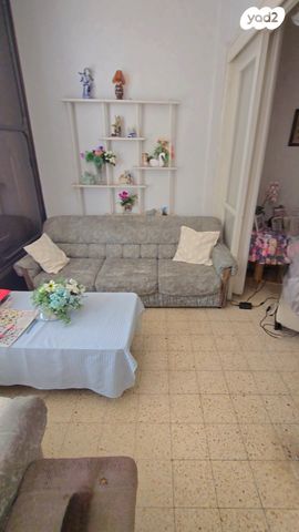 דירה, הרצל 59, בת ים