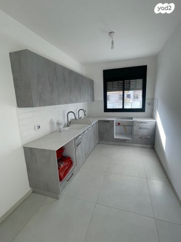 דירה, לח"י 20, שאר העיר, בני ברק